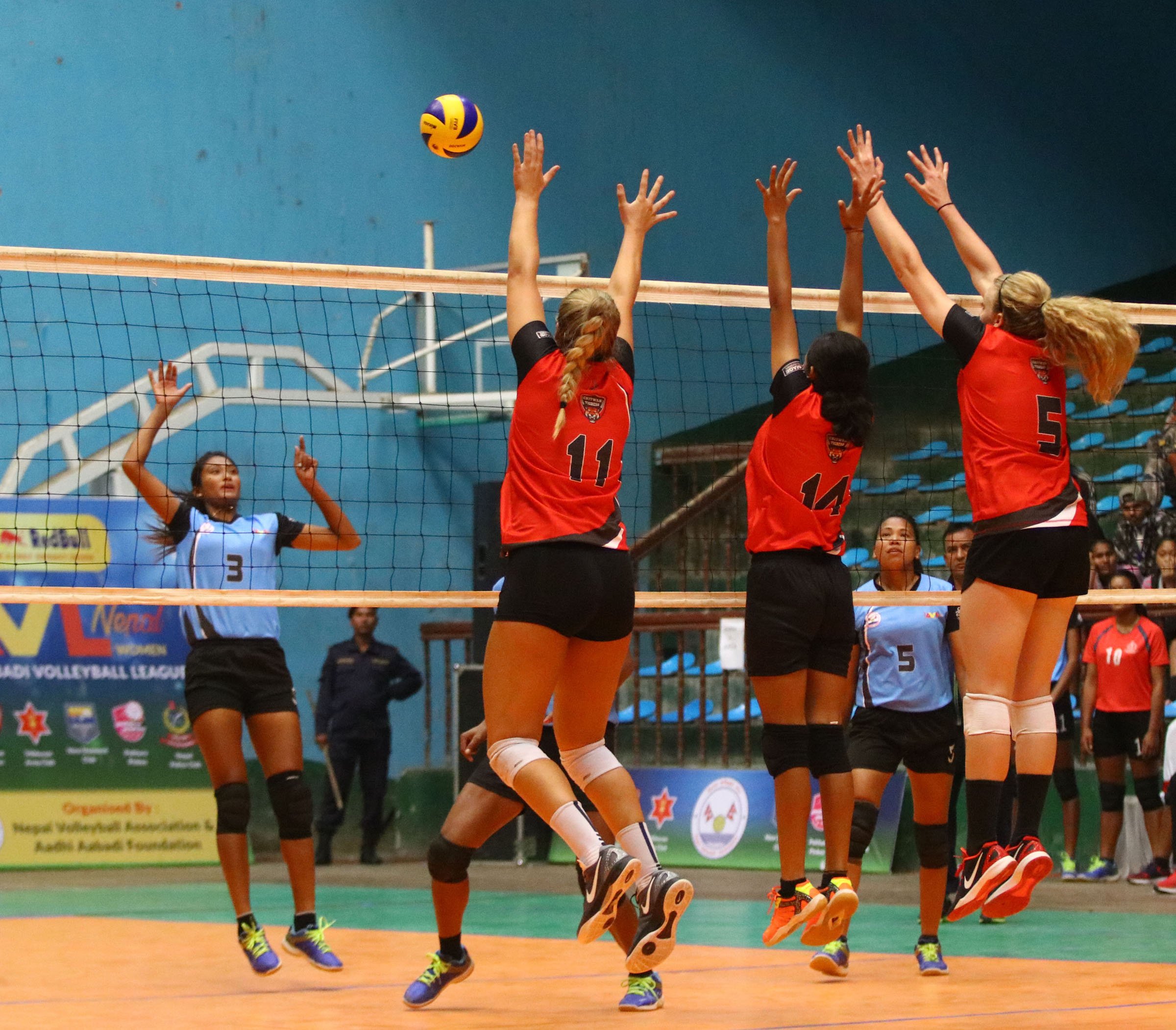 women volleyball