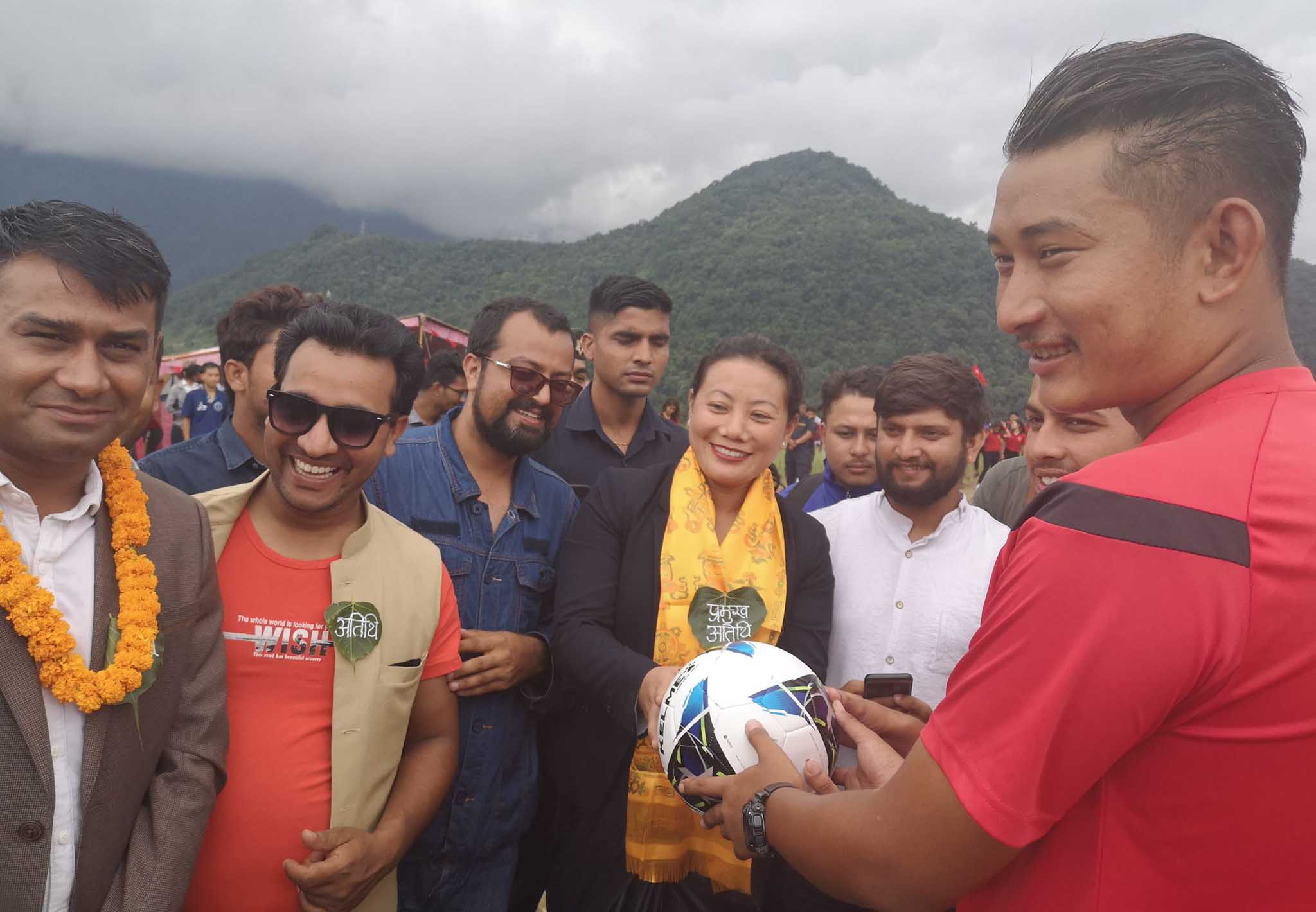 bina magar football