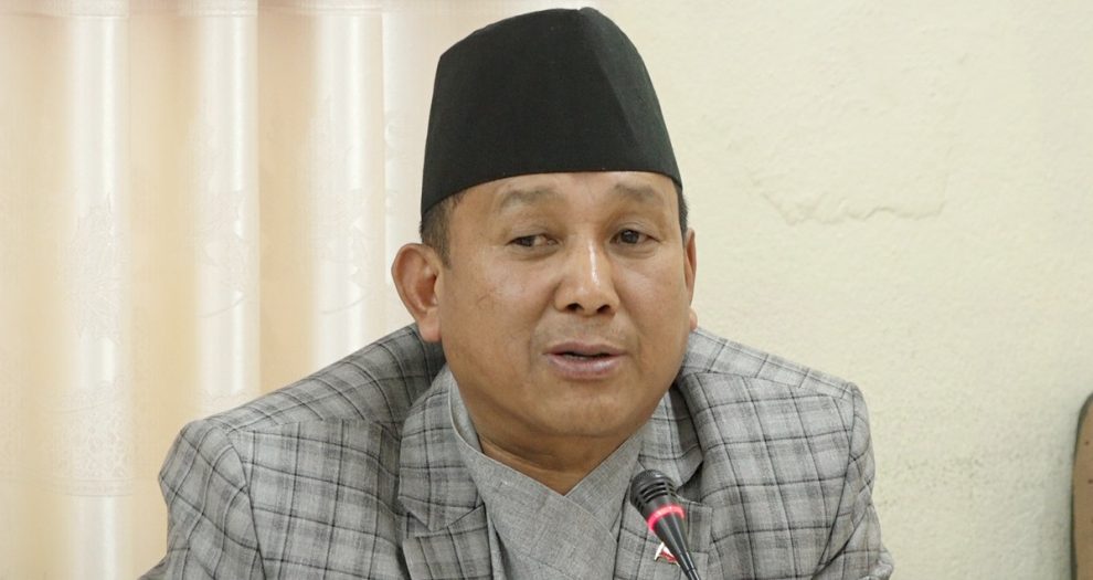Parwat_Gurung